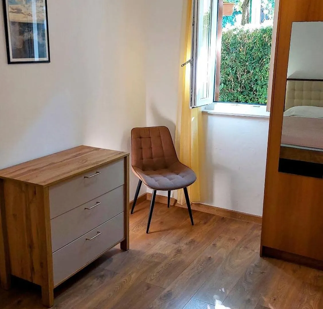 Apartments Nada - 150 M From Sea Mali Lošinj Chorwacja